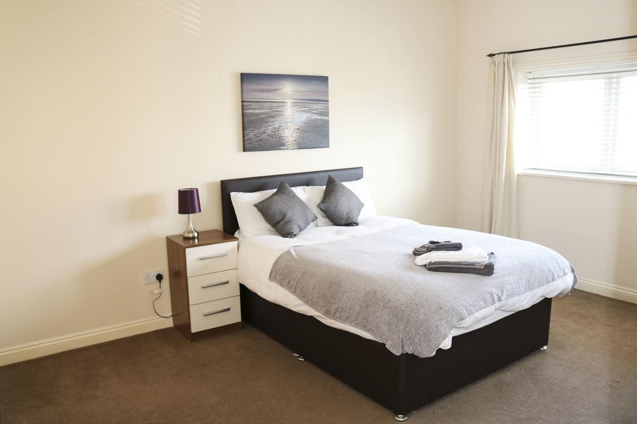 Parks Nest 5 Apartment Kingston upon Hull Exterior photo